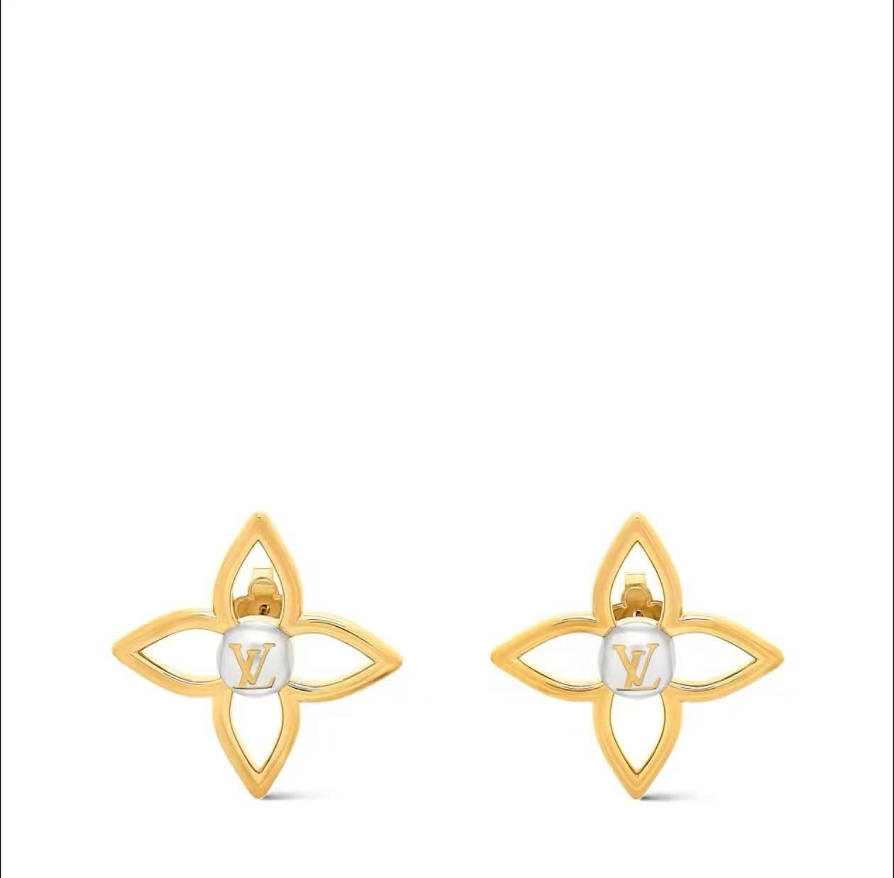 Louis Vuitton Gold Flower Stud Earrings Louis Vuitton Gold Flower Stud Earrings